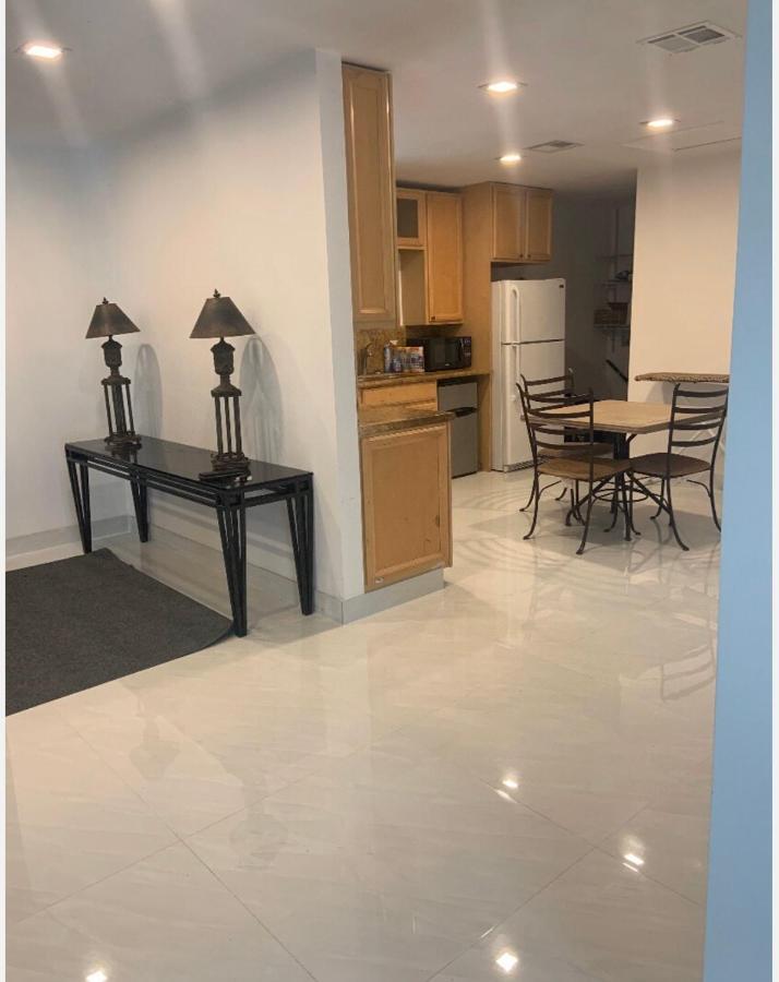 Room & Private Bathroom Boca Raton Ngoại thất bức ảnh
