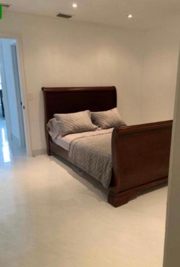 Room & Private Bathroom Boca Raton Ngoại thất bức ảnh