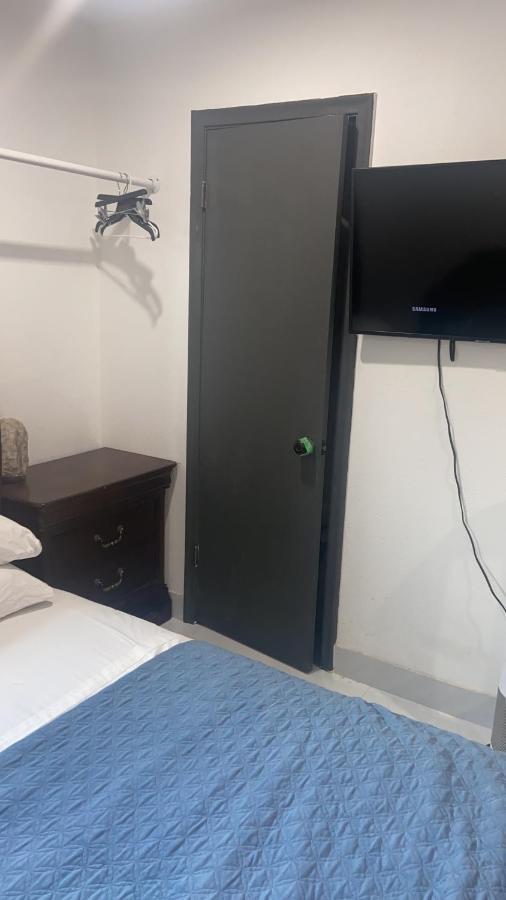 Room & Private Bathroom Boca Raton Ngoại thất bức ảnh