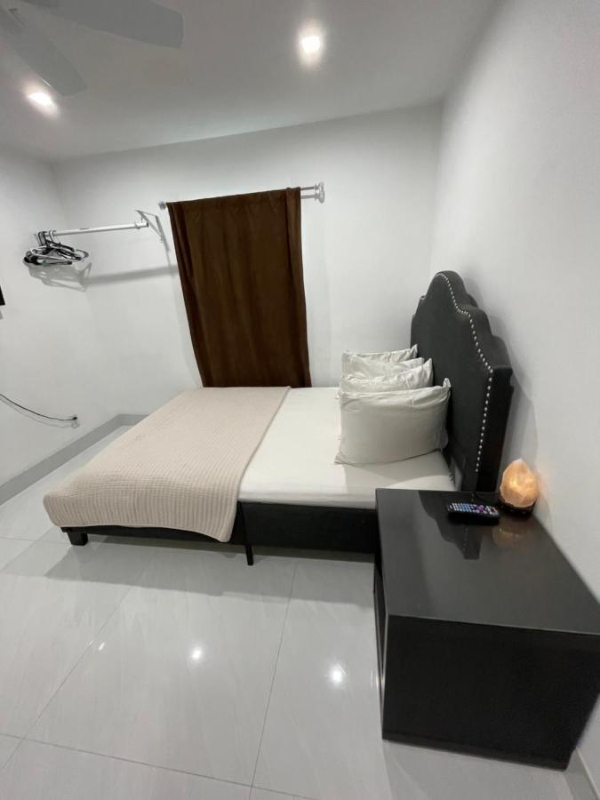 Room & Private Bathroom Boca Raton Ngoại thất bức ảnh